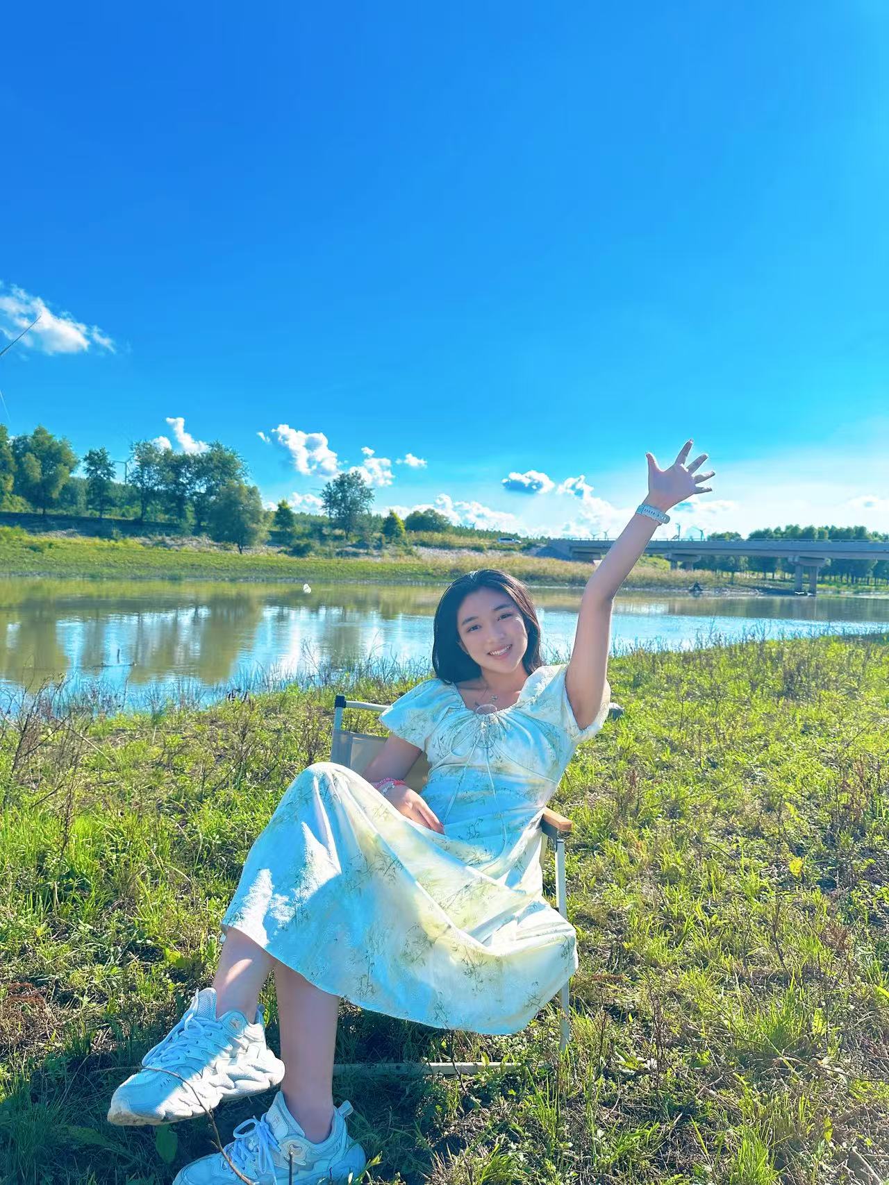 Zhiyi Yan